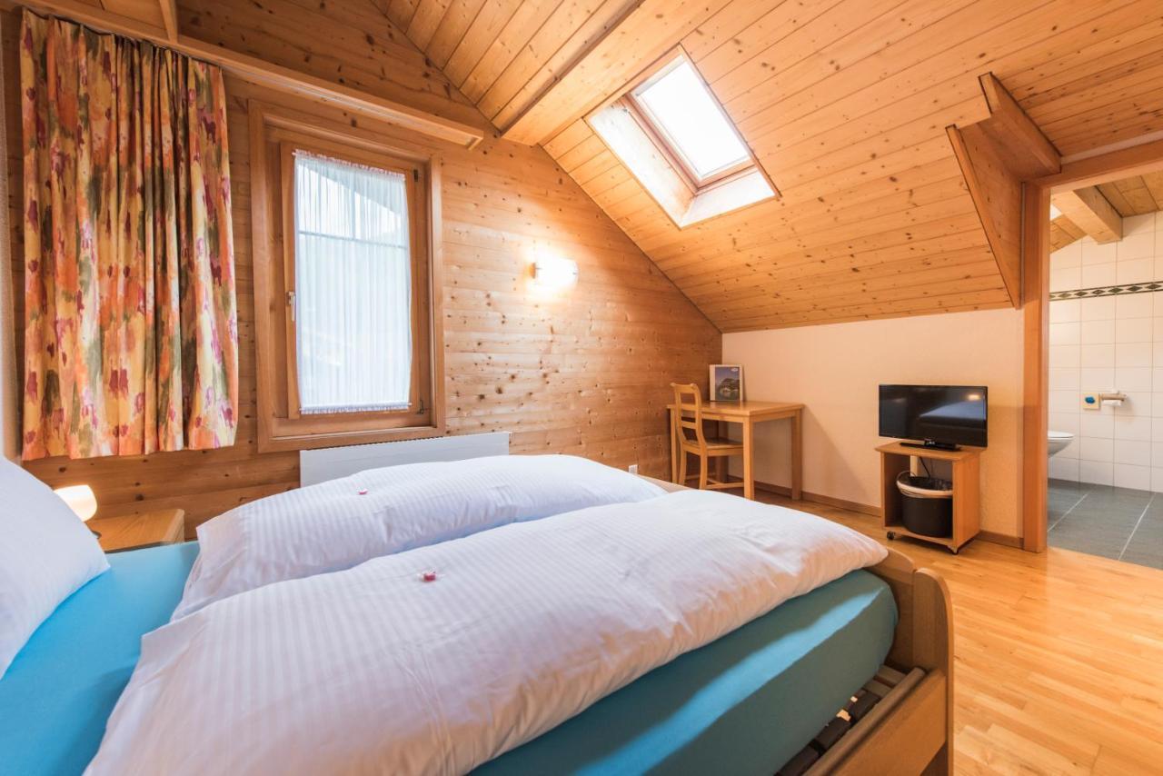 Hotel Alpenrose Beim Ballenberg Hofstetten bei Brienz Exterior foto