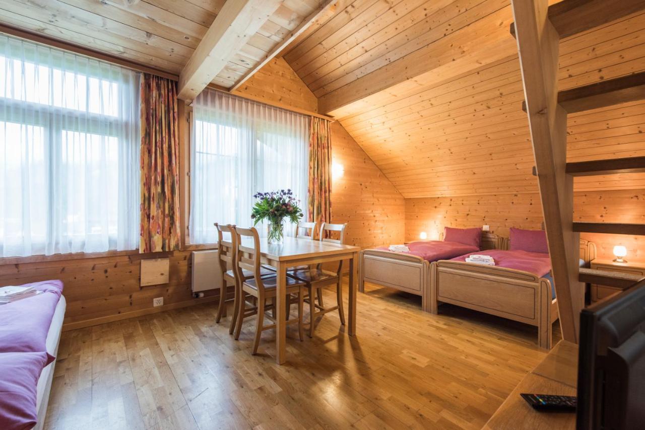 Hotel Alpenrose Beim Ballenberg Hofstetten bei Brienz Exterior foto